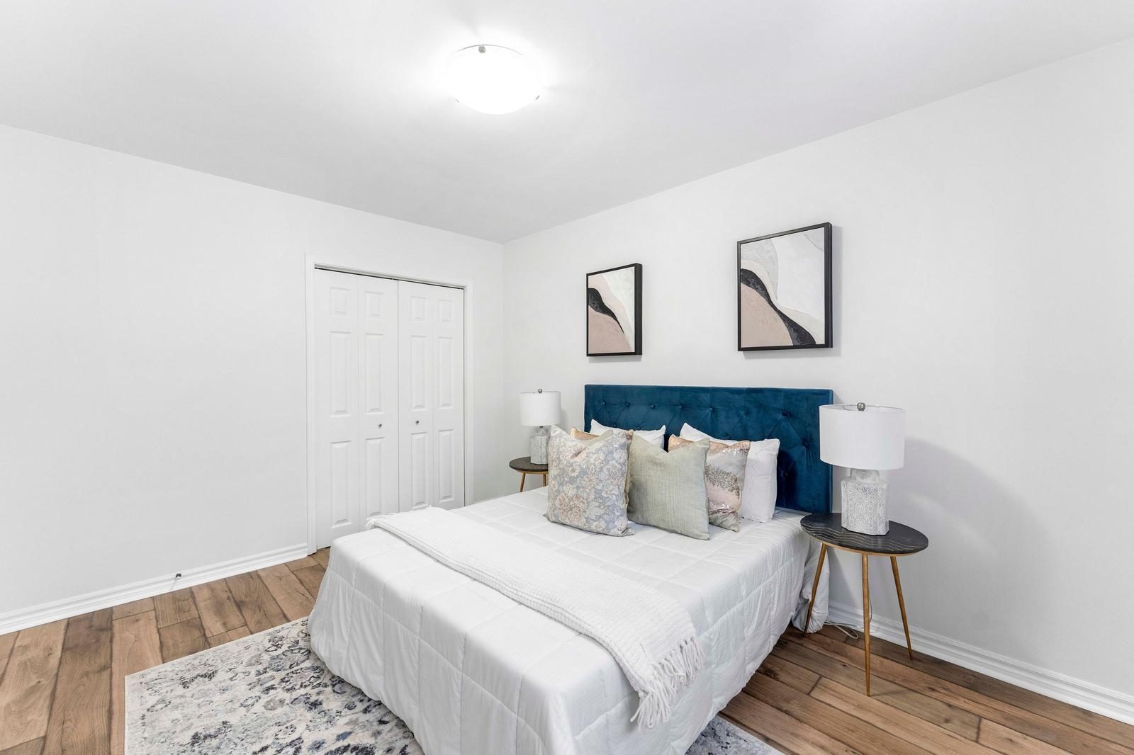 518 Third Line - Master Bedroom